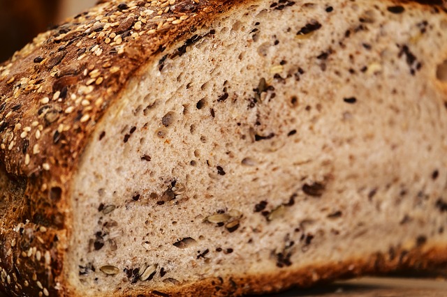 vícezrnný chléb